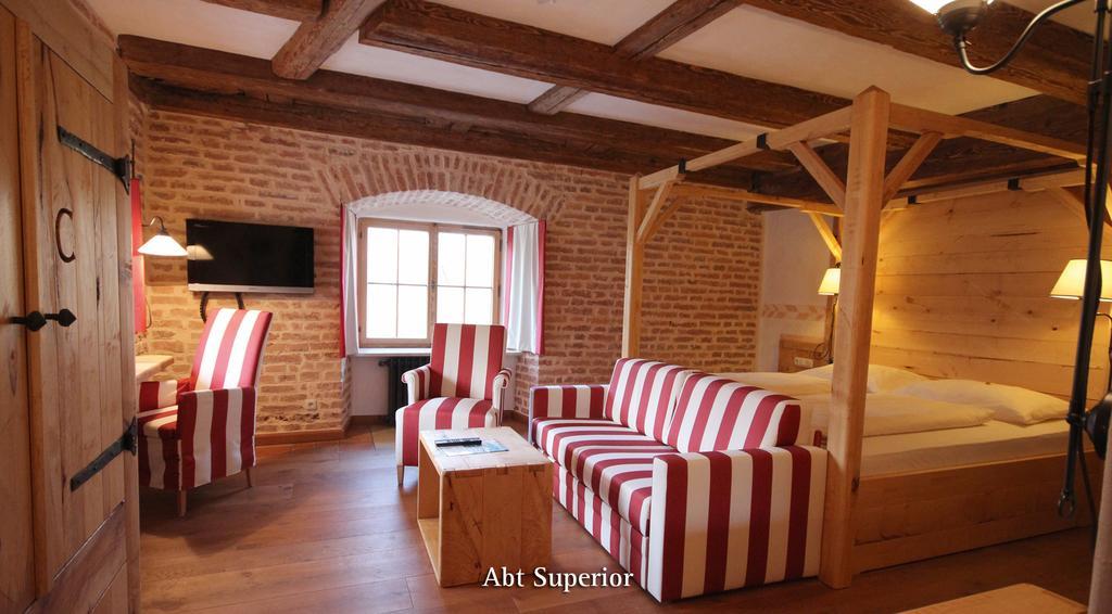 Irseer Klosterbraeu Room photo